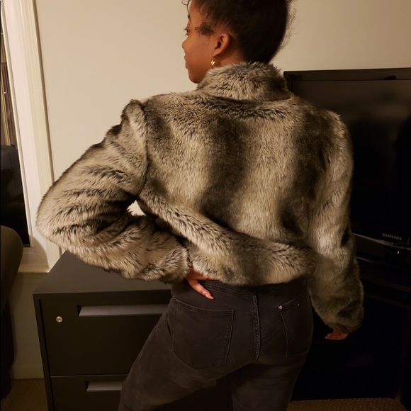 Black and white mini faux fur jacket - Picture 5 of 5